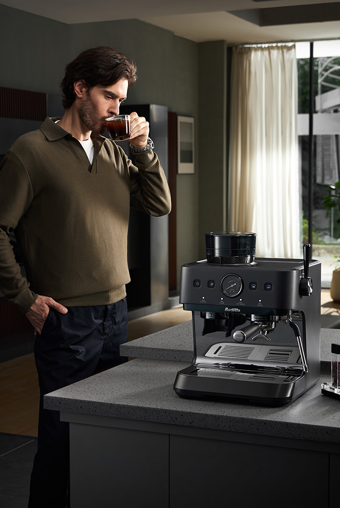 Barsetto coffee machine, more intelligent and professional