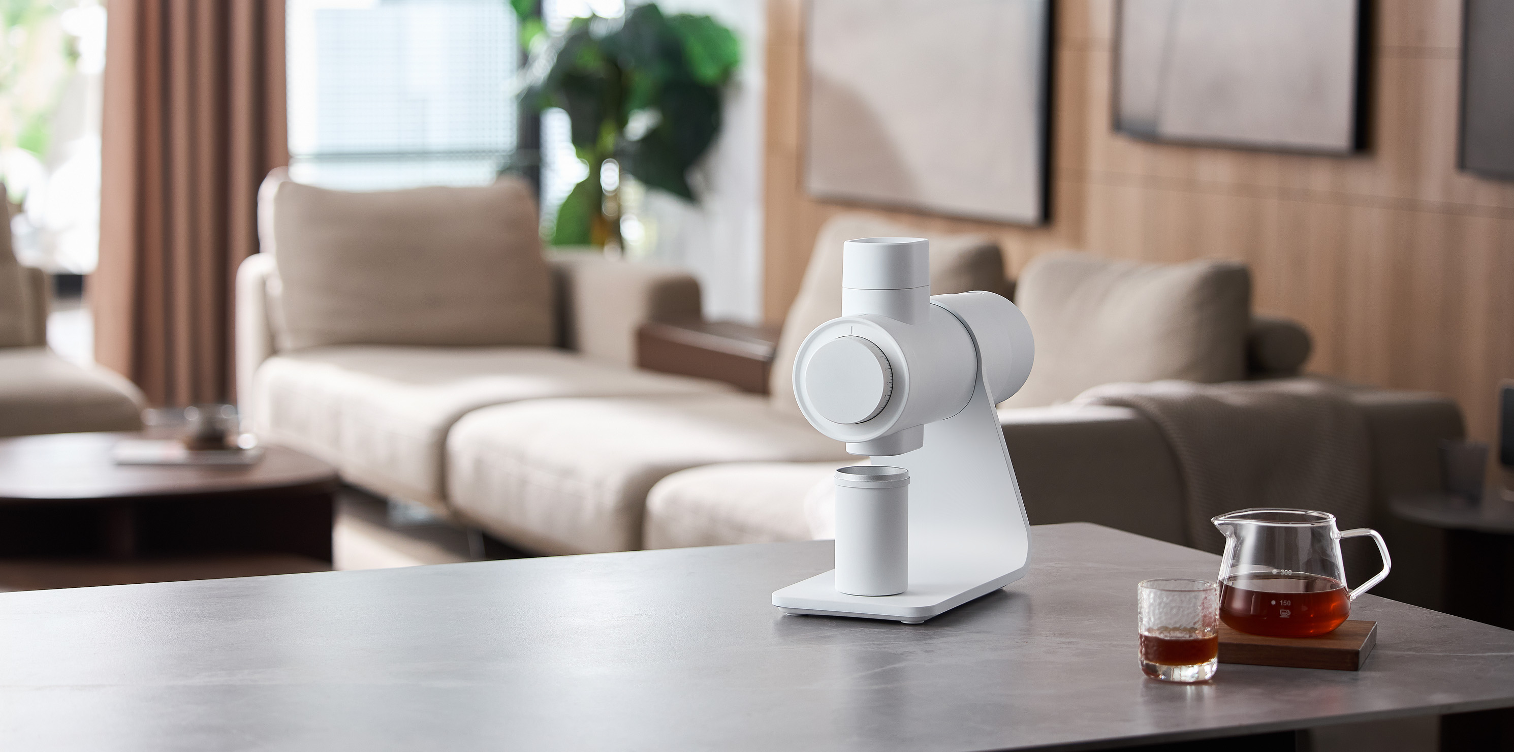 Full-range grinding, light and easy operation