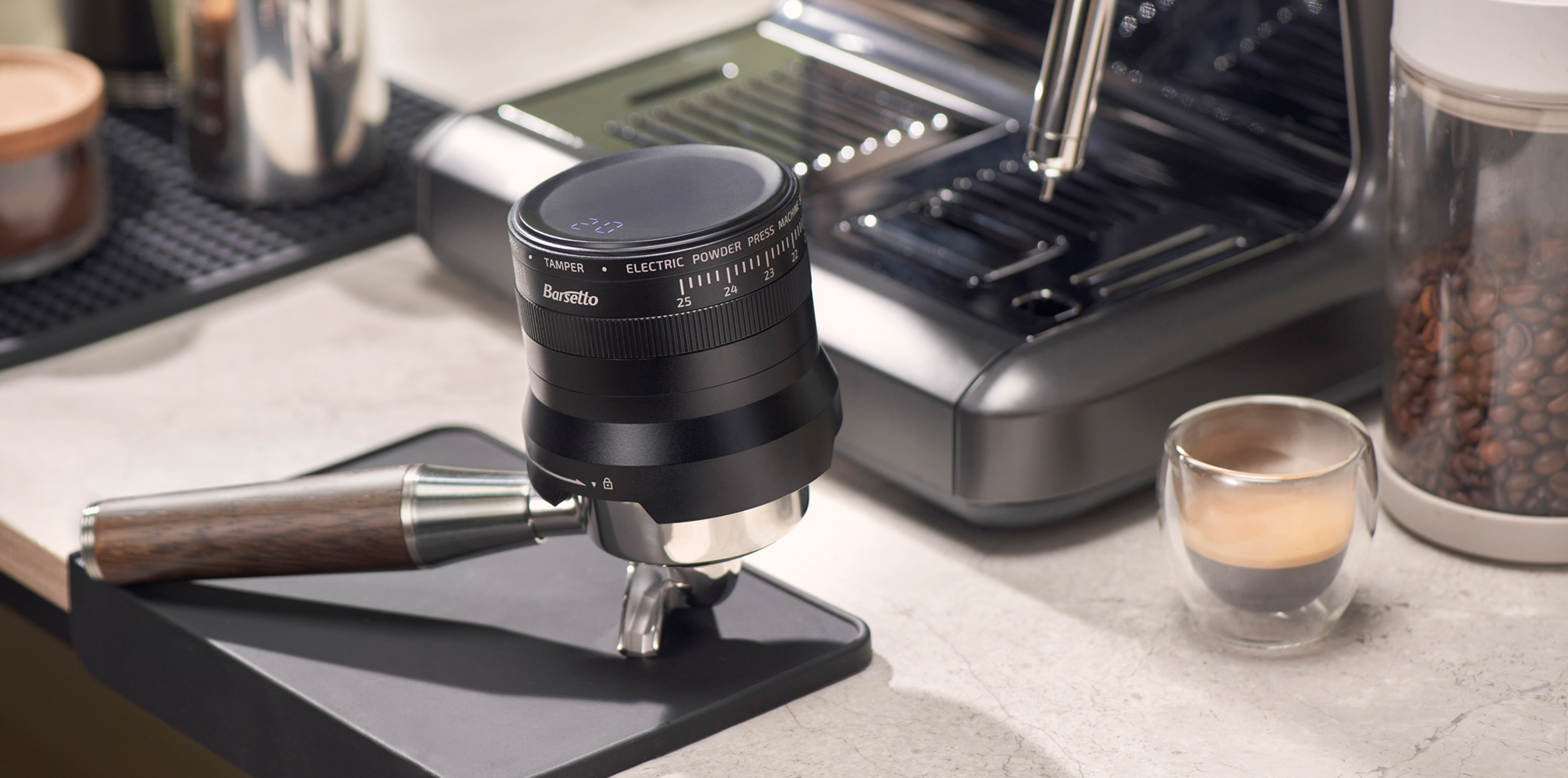 Smartcontrol tamping. Playful espresso experience